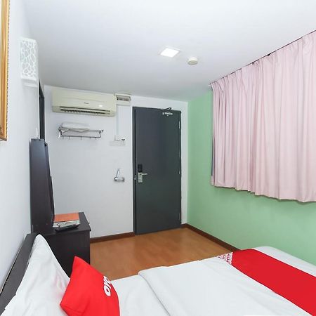 Super Oyo 90345 Tm Hotel Ampang  Ngoại thất bức ảnh